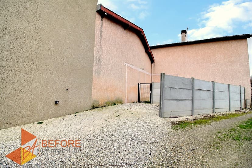 Maison de village rénovée