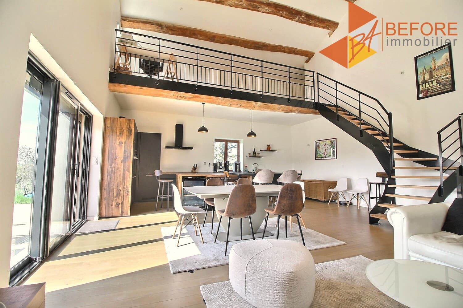 Corps de ferme rénové, terrain 10220 m²